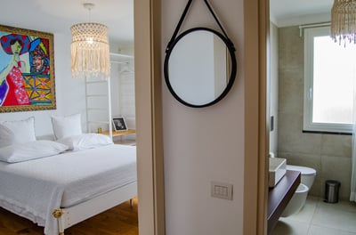 Luxury Villa Photo #36