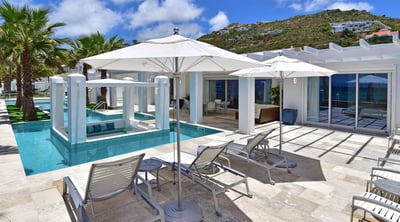 Luxury Villa Photo #2