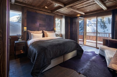 Luxury Villa Photo #16
