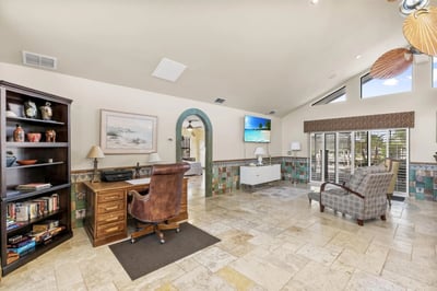 Luxury Villa Photo #10