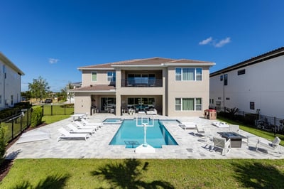 Luxury Villa Photo #2