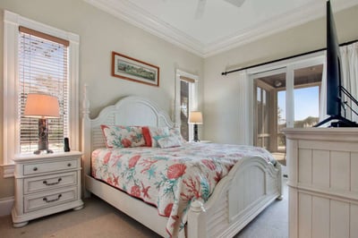 Luxury Villa Photo #22