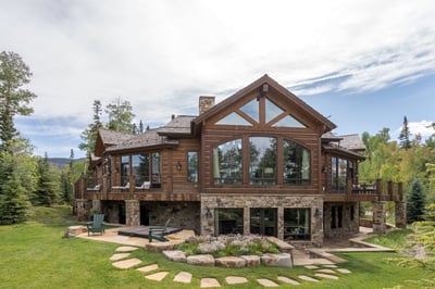 Mountain Village,The Pinnacle