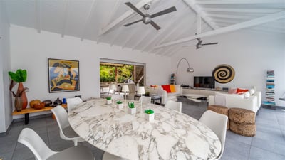 Kitchen & Dining Area
