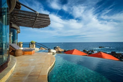 Luxury Villa Photo #8