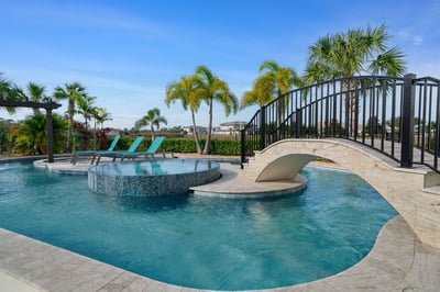 Luxury Villa Photo #6