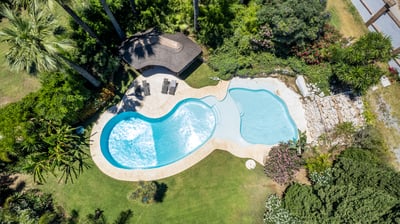 Luxury Villa Photo #4