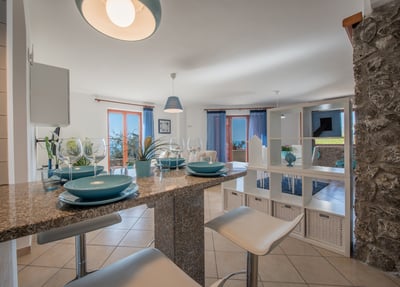 Luxury Villa Photo #16