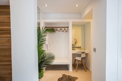 Luxury Villa Photo #46