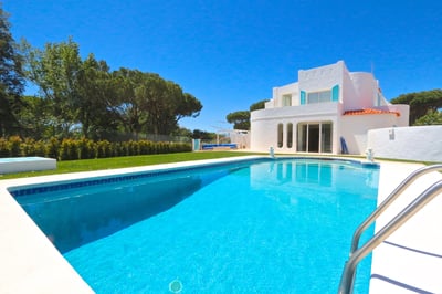 Luxury Villa Photo #2