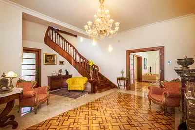 Luxury Villa Photo #22