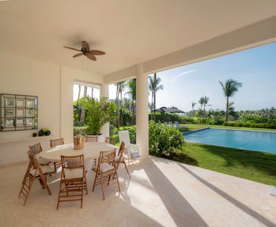 Luxury Villa Photo #12