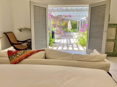 Luxury Villa Photo #40