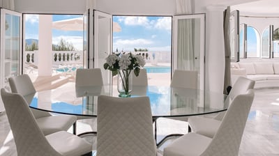 Luxury Villa Photo #20