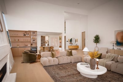 Luxury Villa Photo #22