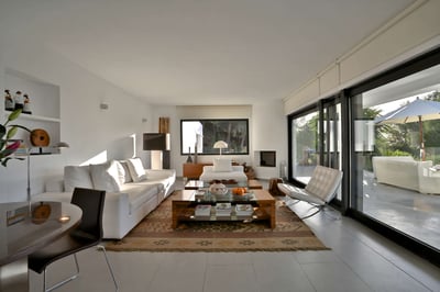 Luxury Villa Photo #7