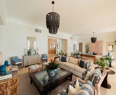 Luxury Villa Photo #26
