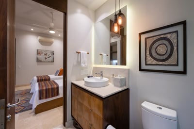 Luxury Villa Photo #39