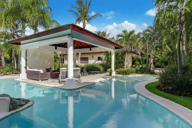 Tropical Oasis Villa