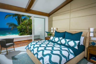 Luxury Villa Photo #22