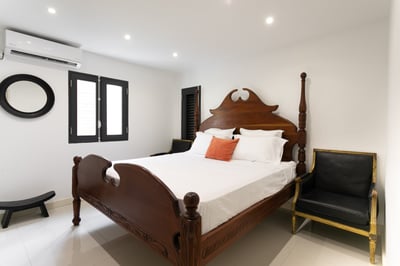Luxury Villa Photo #31