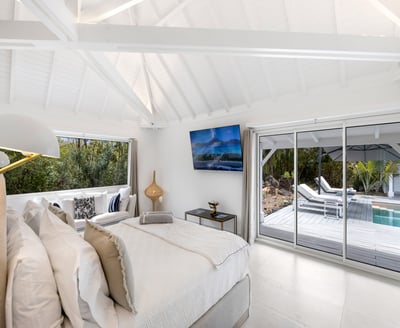 Luxury Villa Photo #19