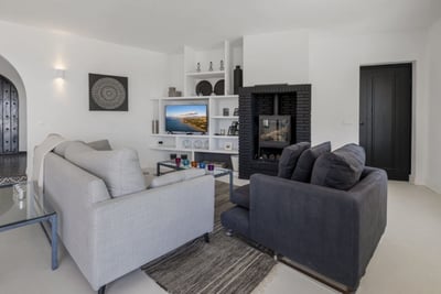 Luxury Villa Photo #14