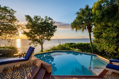 Luxury Villa Photo #3