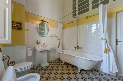 Luxury Villa Photo #29