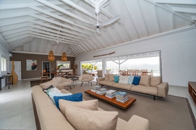 Luxury Villa Photo #21