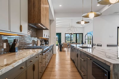 Luxury Villa Photo #26