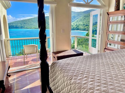 Luxury Villa Photo #34