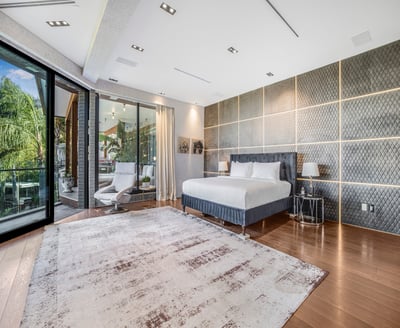 Luxury Villa Photo #31