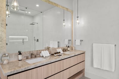 Luxury Villa Photo #43