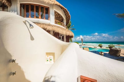 Luxury Villa Photo #7