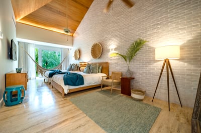 Luxury Villa Photo #27