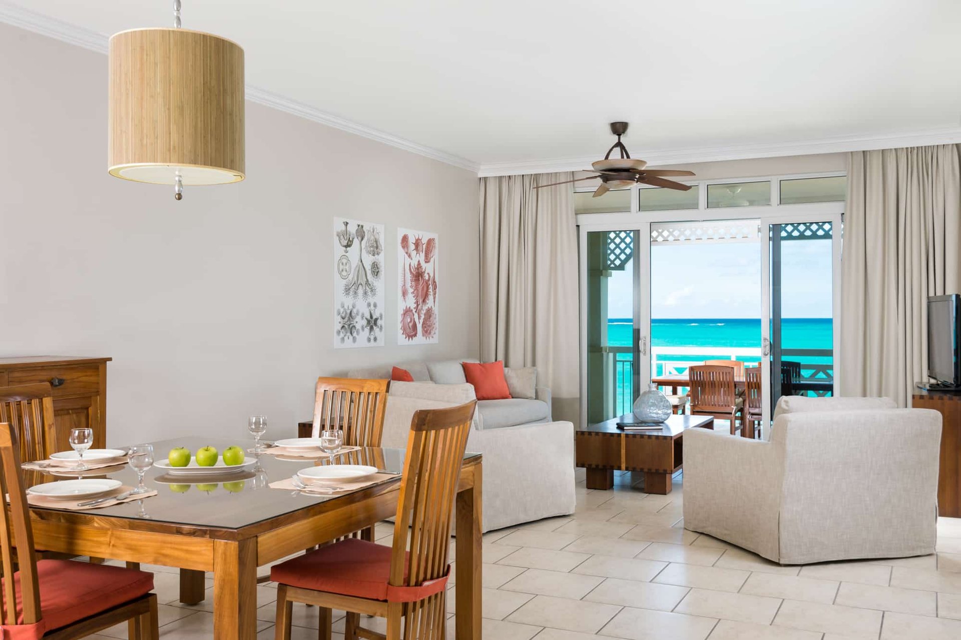 2 BDM Oceanfront Suite at Alexandra Resort - 1