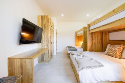 Luxury Villa Photo #31