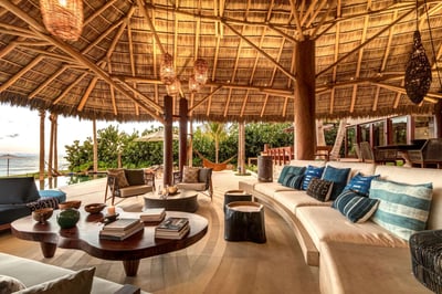 Luxury Villa Photo #27