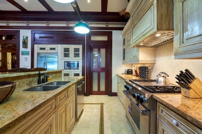 Luxury Villa Photo #11