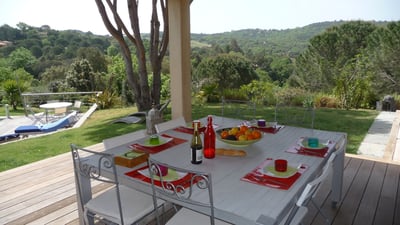 Luxury Villa Photo #16