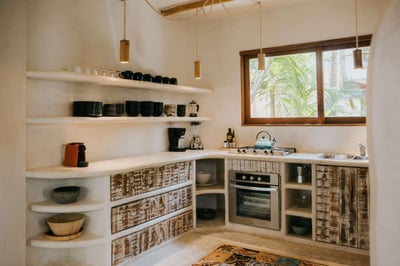 Luxury Villa Photo #6