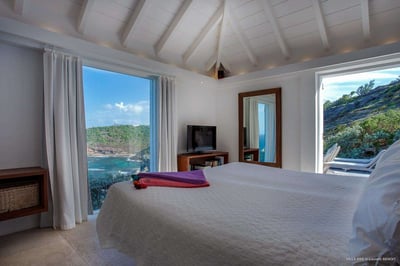 Luxury Villa Photo #16