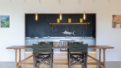 Kitchen & Dining Area