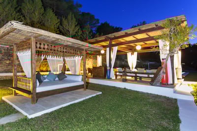 Luxury Villa Photo #11