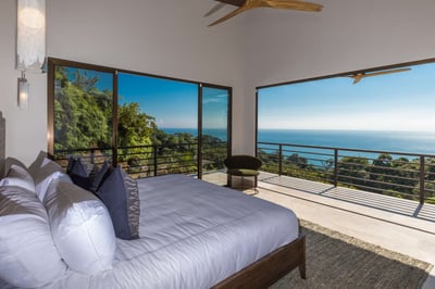 Luxury Villa Photo #33