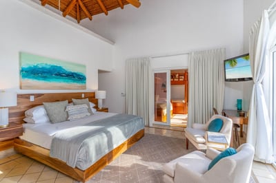 You stroll from #1 Oceanview Master suite into the next-door wonderland of #5 Ocean view Bunk-bedroo