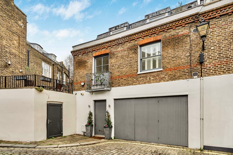 Pindock Mews