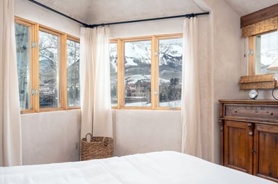 Luxury Villa Photo #17