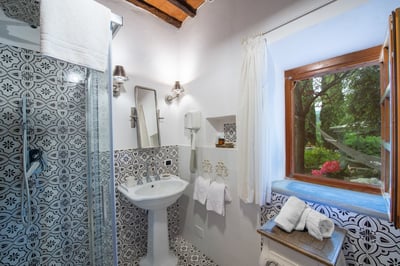 Luxury Villa Photo #34